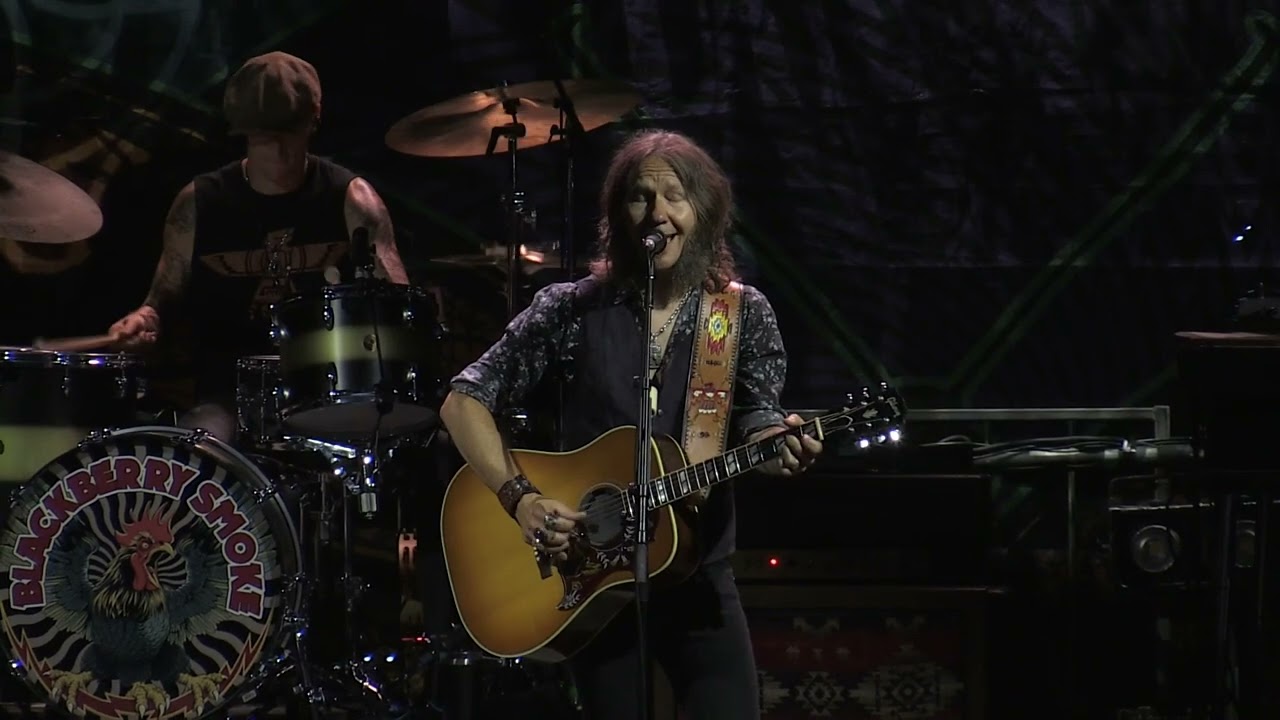 Azalea by the amazing @blackberrysmoke  July 20,2024at @R10Venue in Long Creek NB Canada