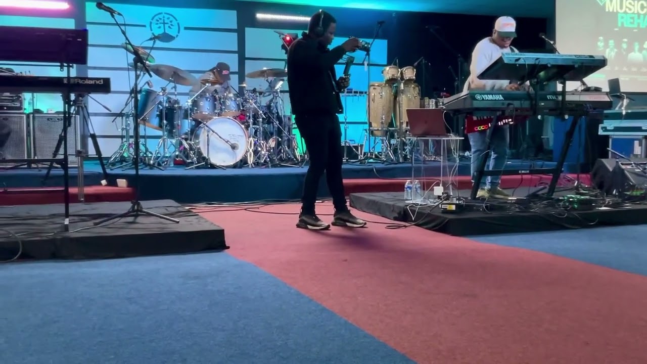 Israel houghton medley with Matt Ramsey Mark Mcclary  Sam Simon Warren Brown Joon Switon