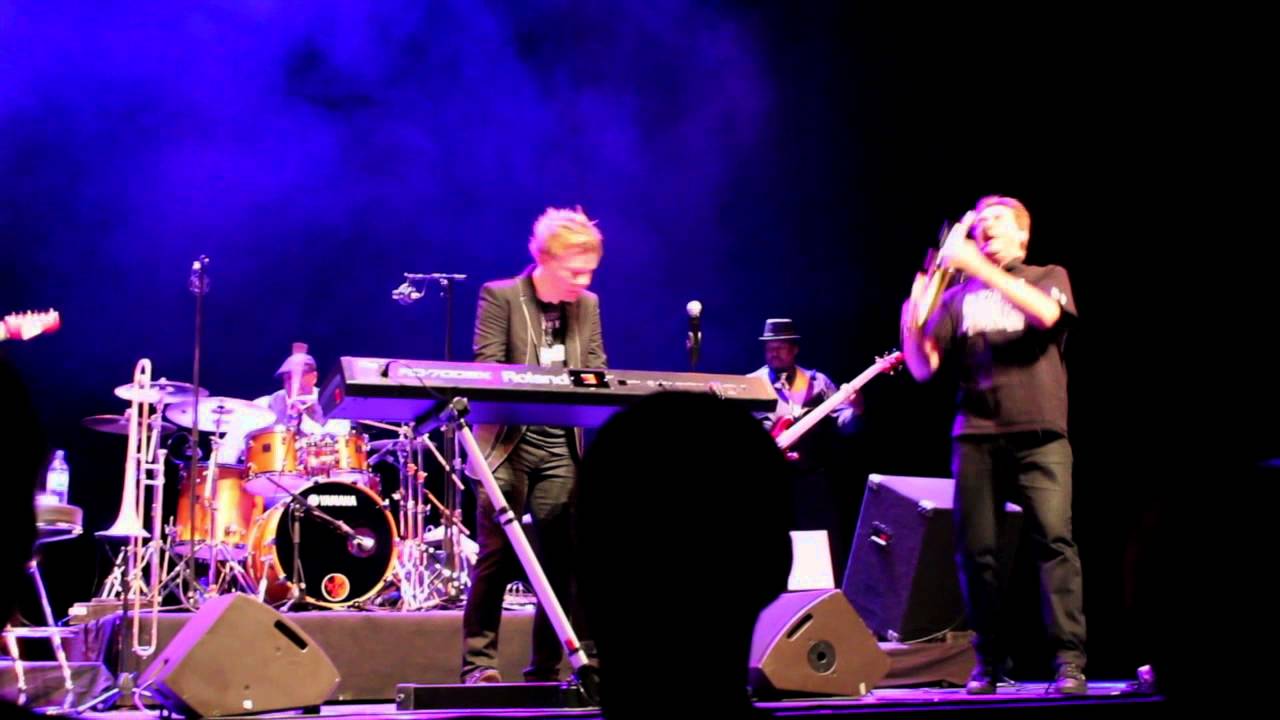 Long Night Out - Brian Culbertson feat Derek Nash @Toulouse 2014