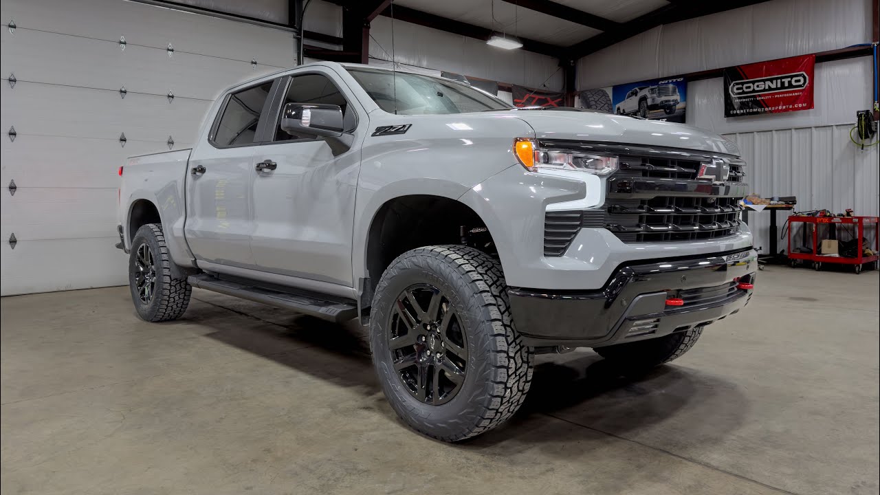 Toyota Trailboss 2024 года с лифтом подвески BDS 2,5 дюйма и шинами Nitto G3 295/65.