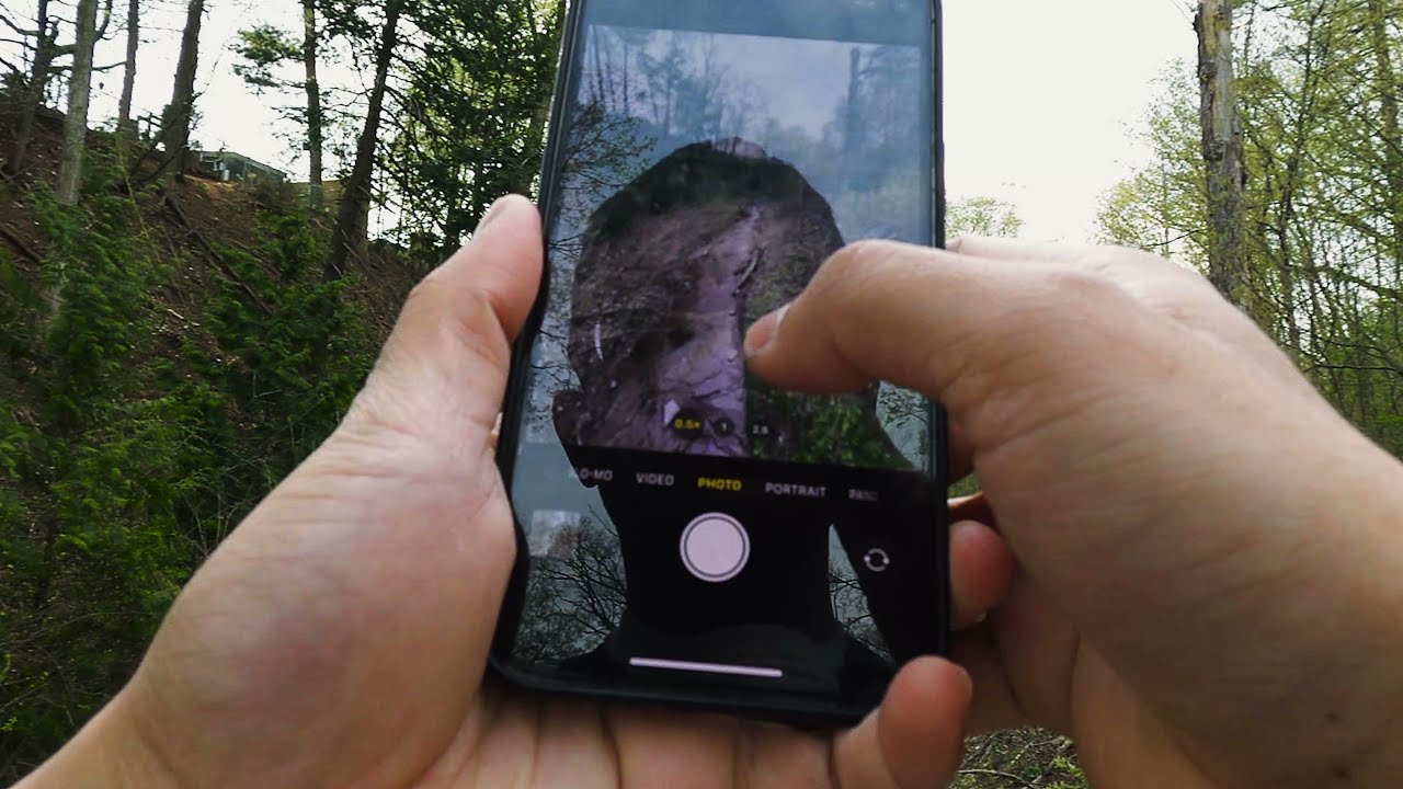 POV iPhone 12 Pro Max Photo Walk in the Woods