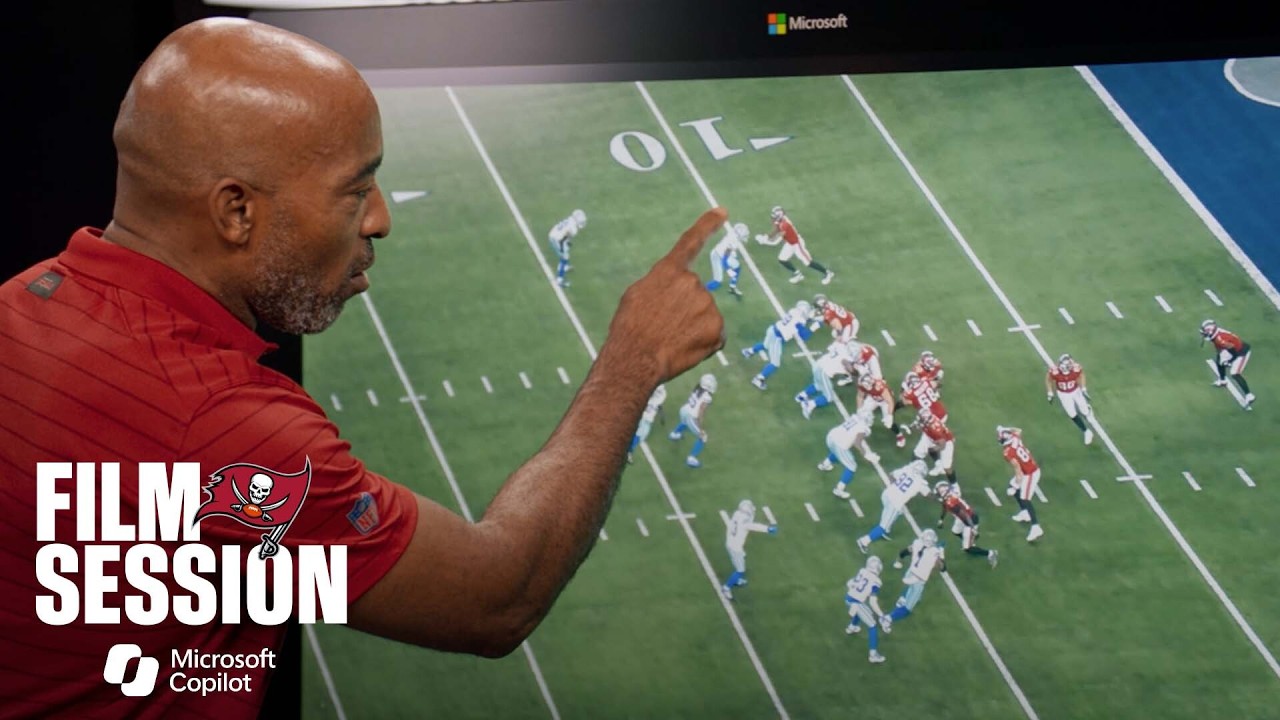 Ronde Barber Breaks Down Bucky Irving's 175-Yard Game | Film Session | Tampa Bay Buccaneers