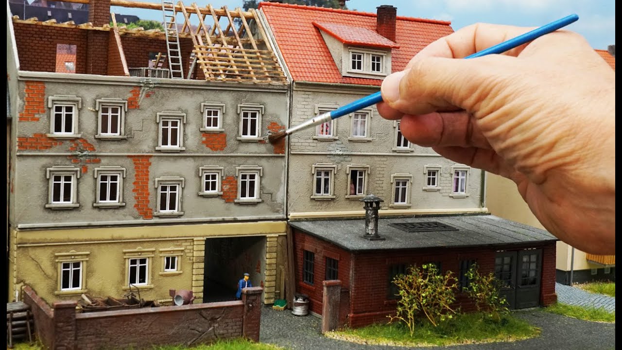 My model railroad dream layout: Recoloring building models (English subtitles)