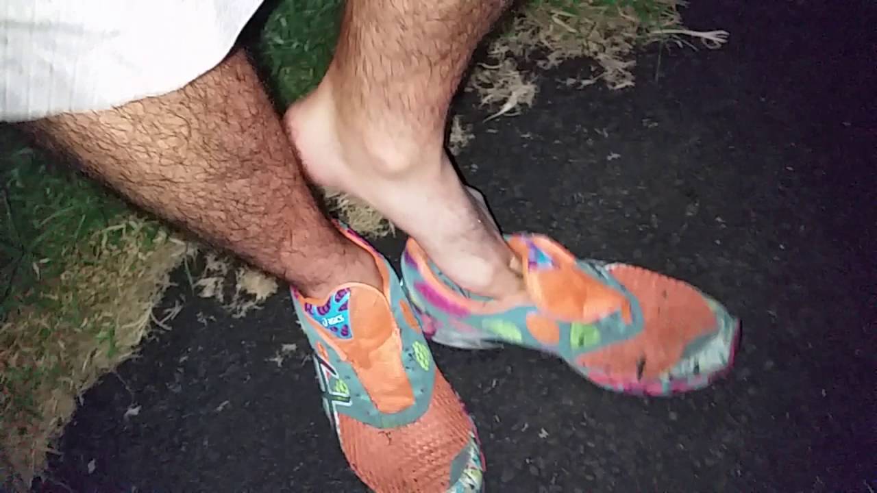 Asics Gel Noosa-Removing Laces and Wearing Loose!