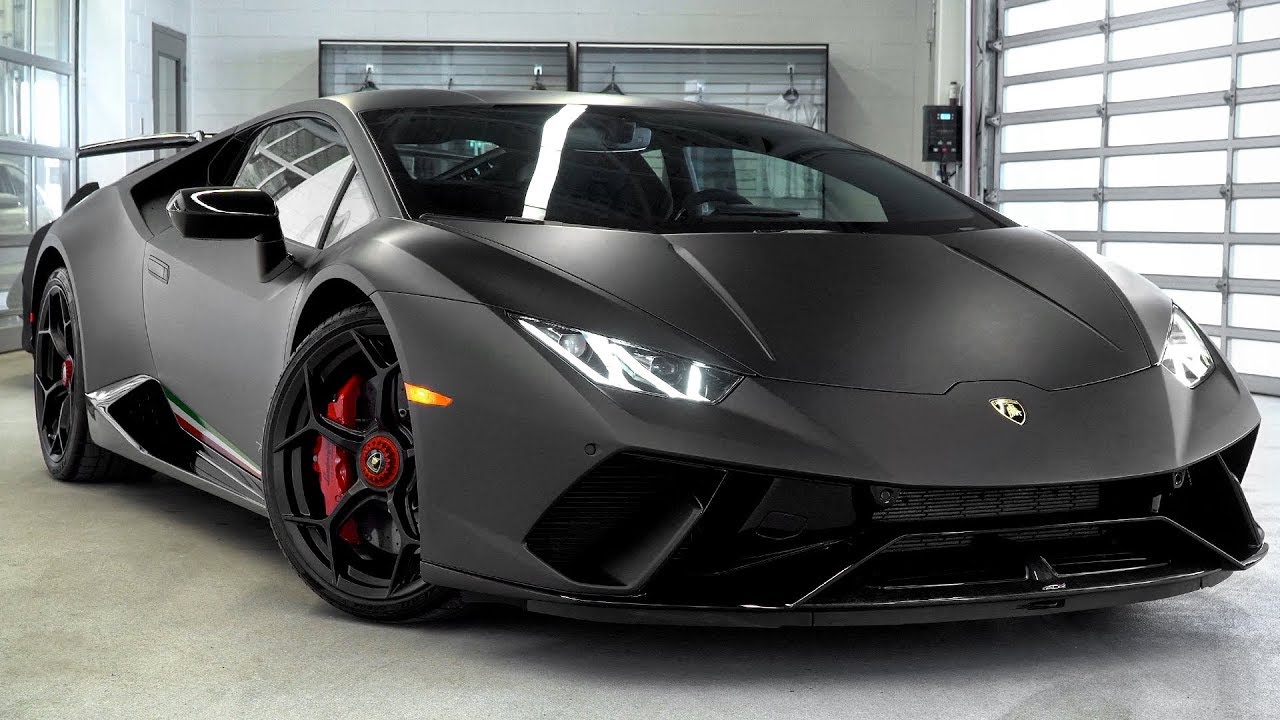 Delivery of a 2018 Lamborghini Huracán LP640-4 Performante Coupè in Nero Nemesis!!!