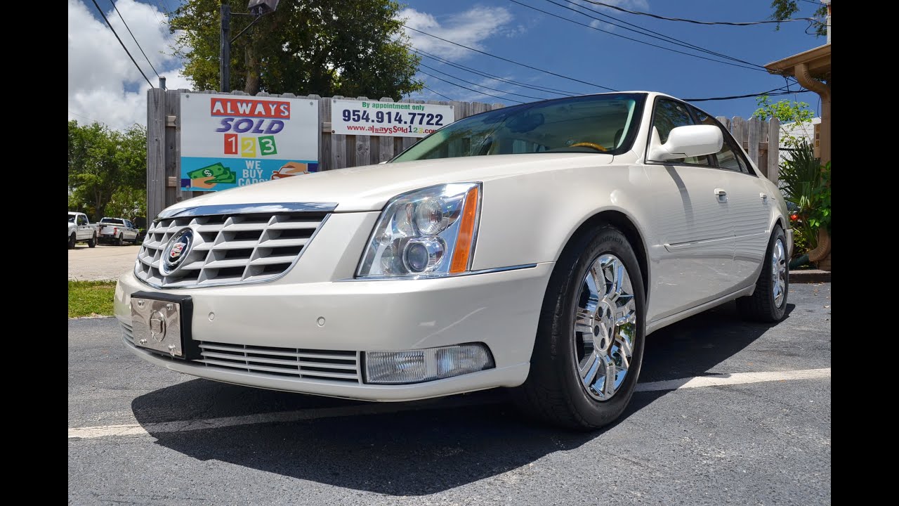 2011 Cadillac DTS Sedan 4D – Premium Interior #CadillacSedan #luxuryinteriors  #platinum