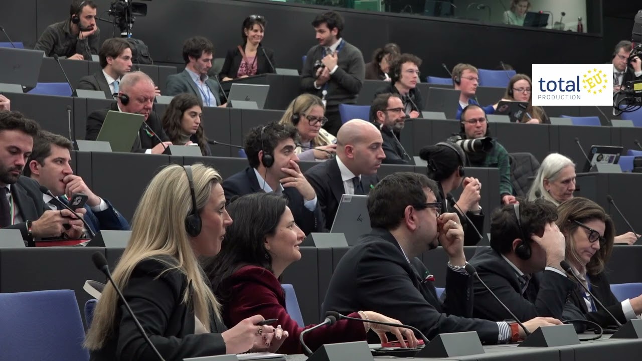 Conferenza Stampa Ciriani su Paesi Sicuri al Parlamento europeo di Strasburgo