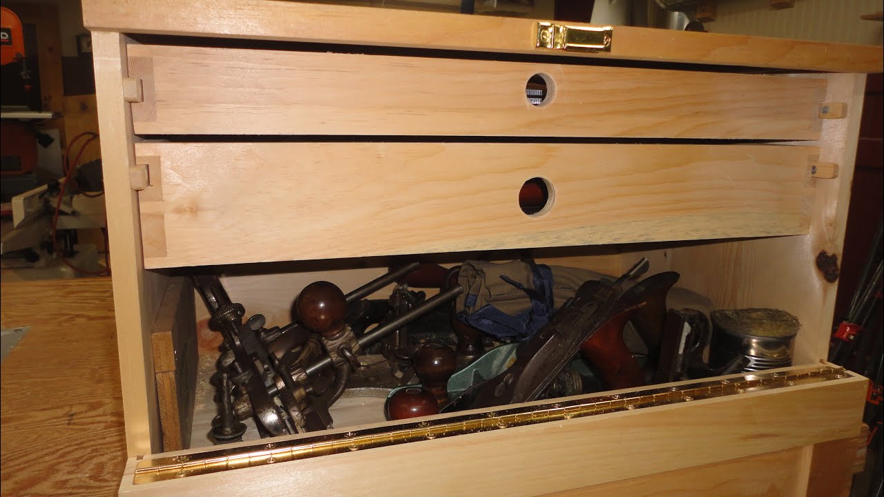Build a Toolbox for Hand Tools