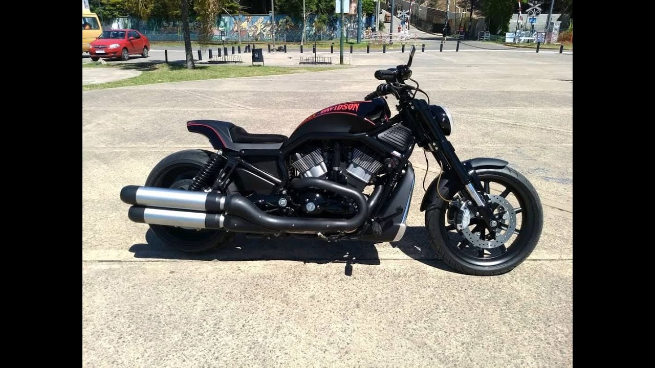 Harley Davidson Street Rod - Streetfighter - Body kit - Proyecto terminado - Choppers World