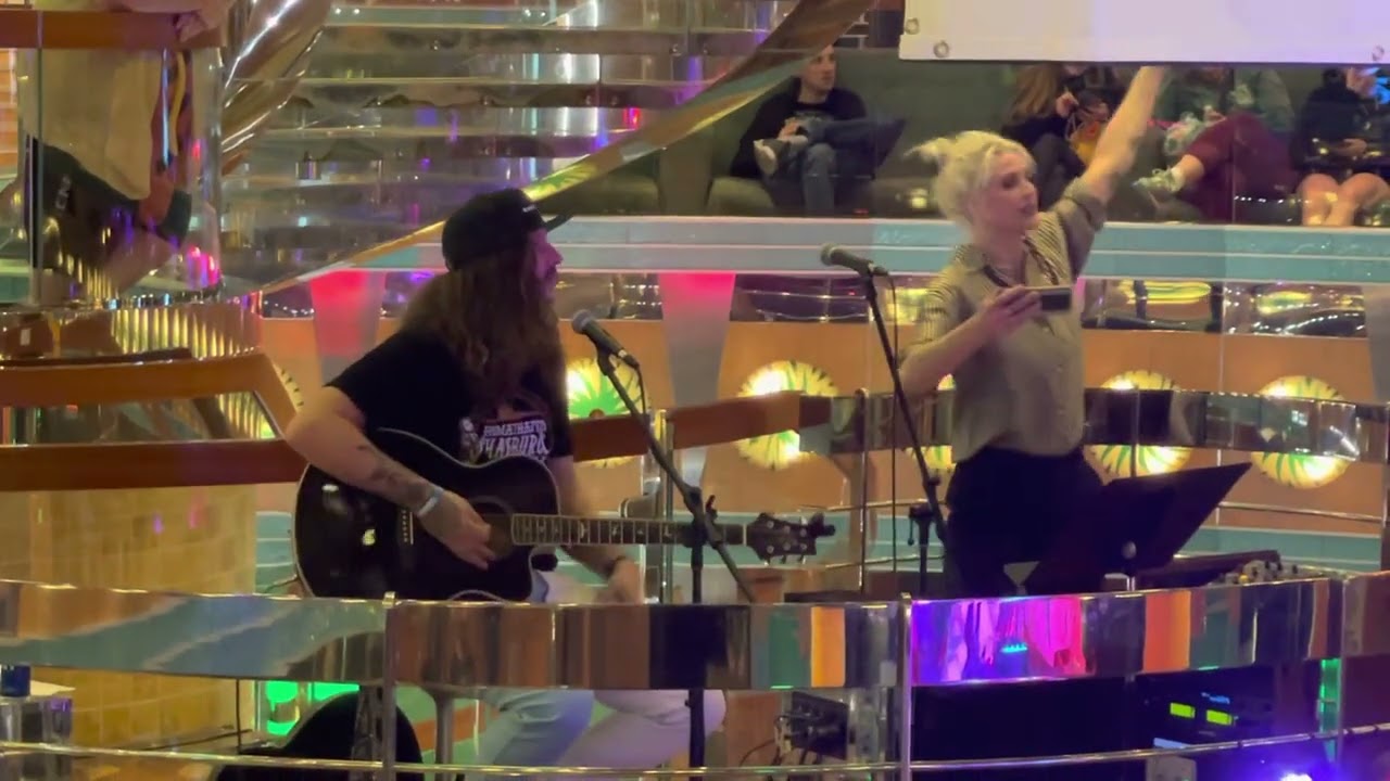 Emily Armstrong & Joey Morrow - Baby One More Time live on Shiprocked 01/27/23