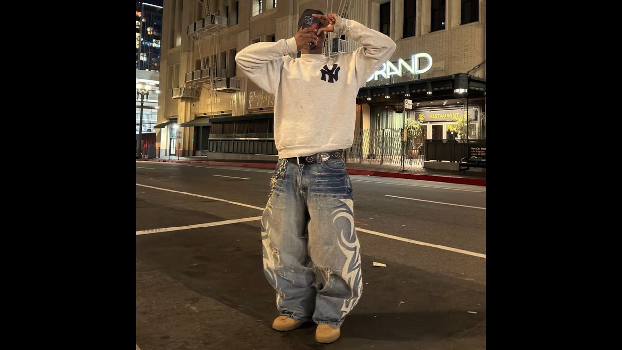 Benji Blue Bills x Futuristic Glo Type Beat - 