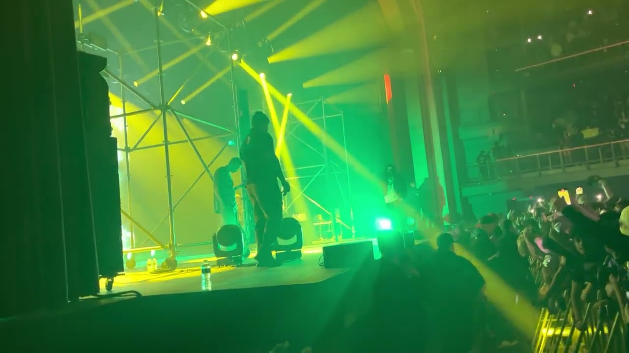 Yeat - Split/Bëttr off/Shmunk live @ MGM Fenway Boston 3/10