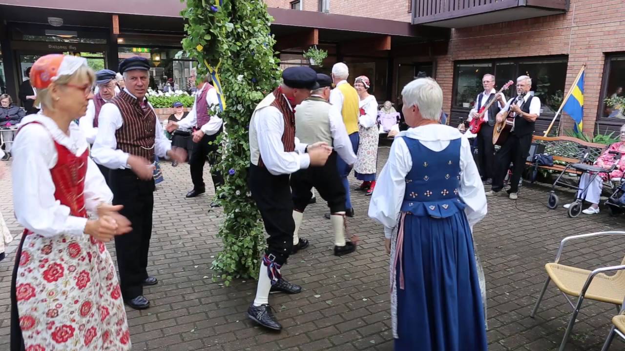 Vargtassen Inlands Folkdansare Midsommar 2016
