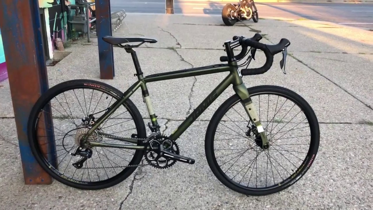 Jamis 2018 Renegade Explore Gravel Grinder