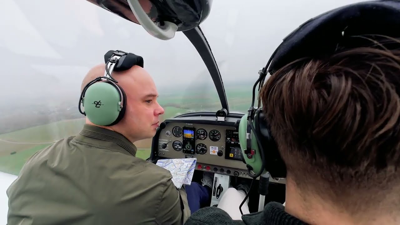 Vol d'instruction (30e leçon) Navigation vers Valenciennes en DR400 120
