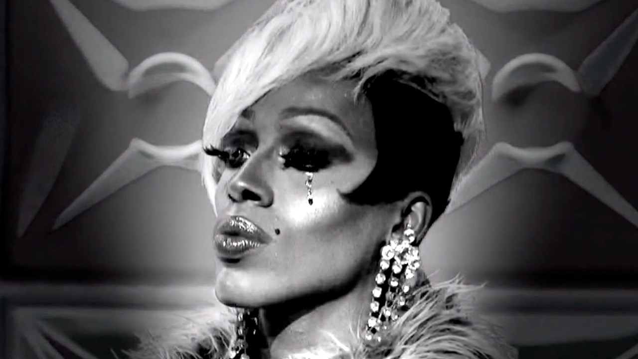 RuCap - S9E5 - Kardashian: The Musical