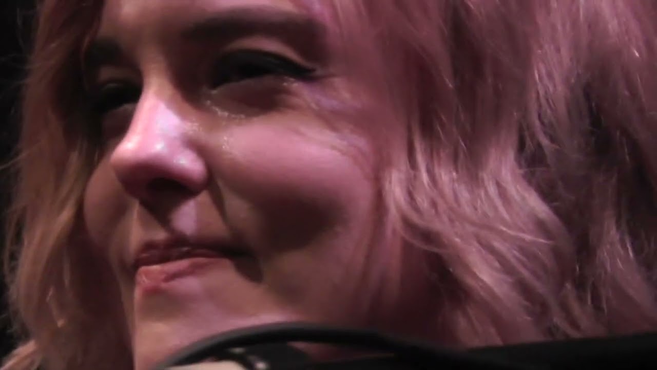 Anna Nalick cries during 