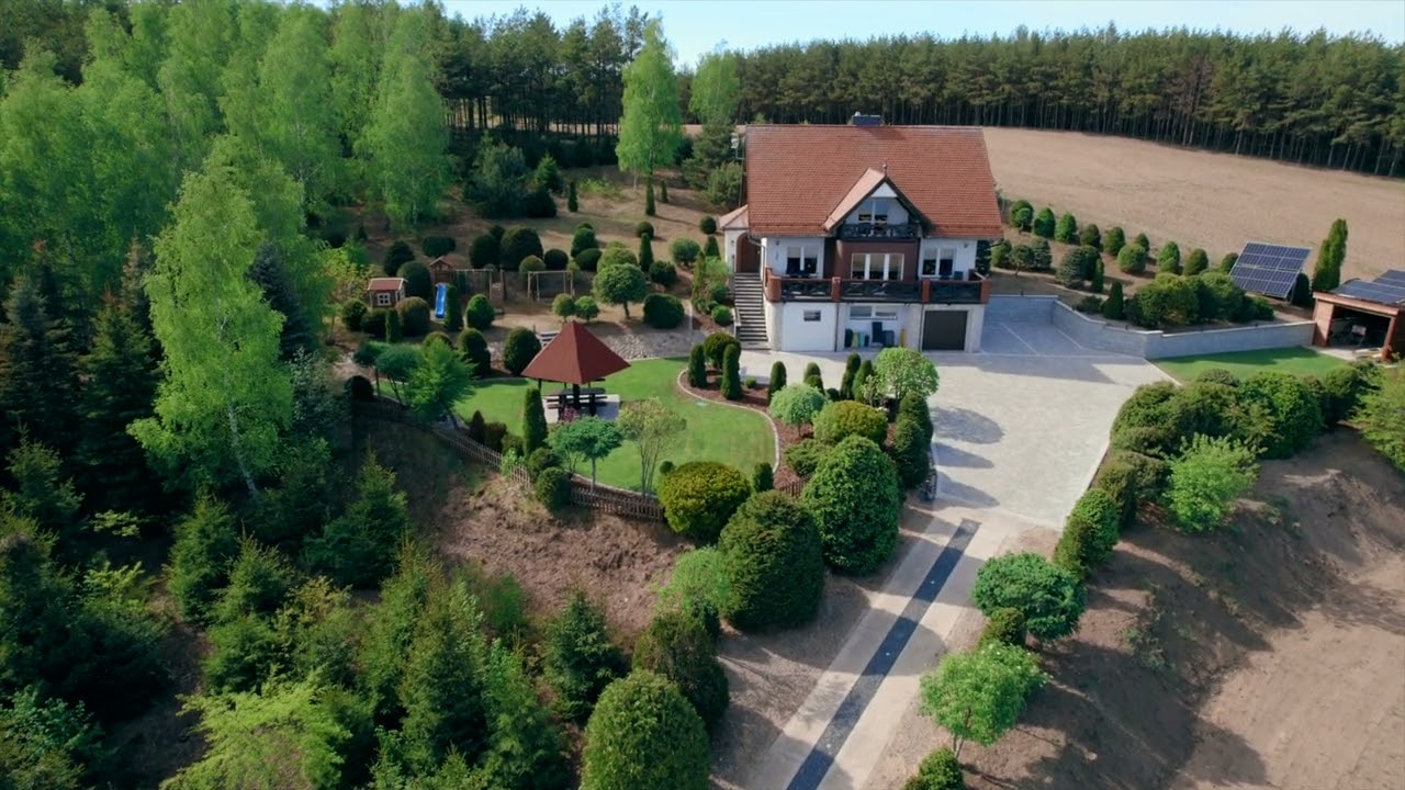 Dom na wzgórzu Kiedrowice