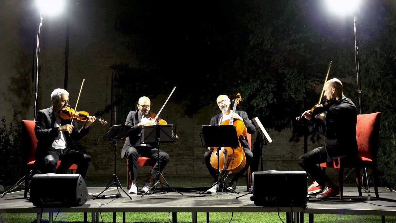 Archimia String Quartet interpreta Sweet Child O' Mine dei Guns N' Roses. 4K UHD