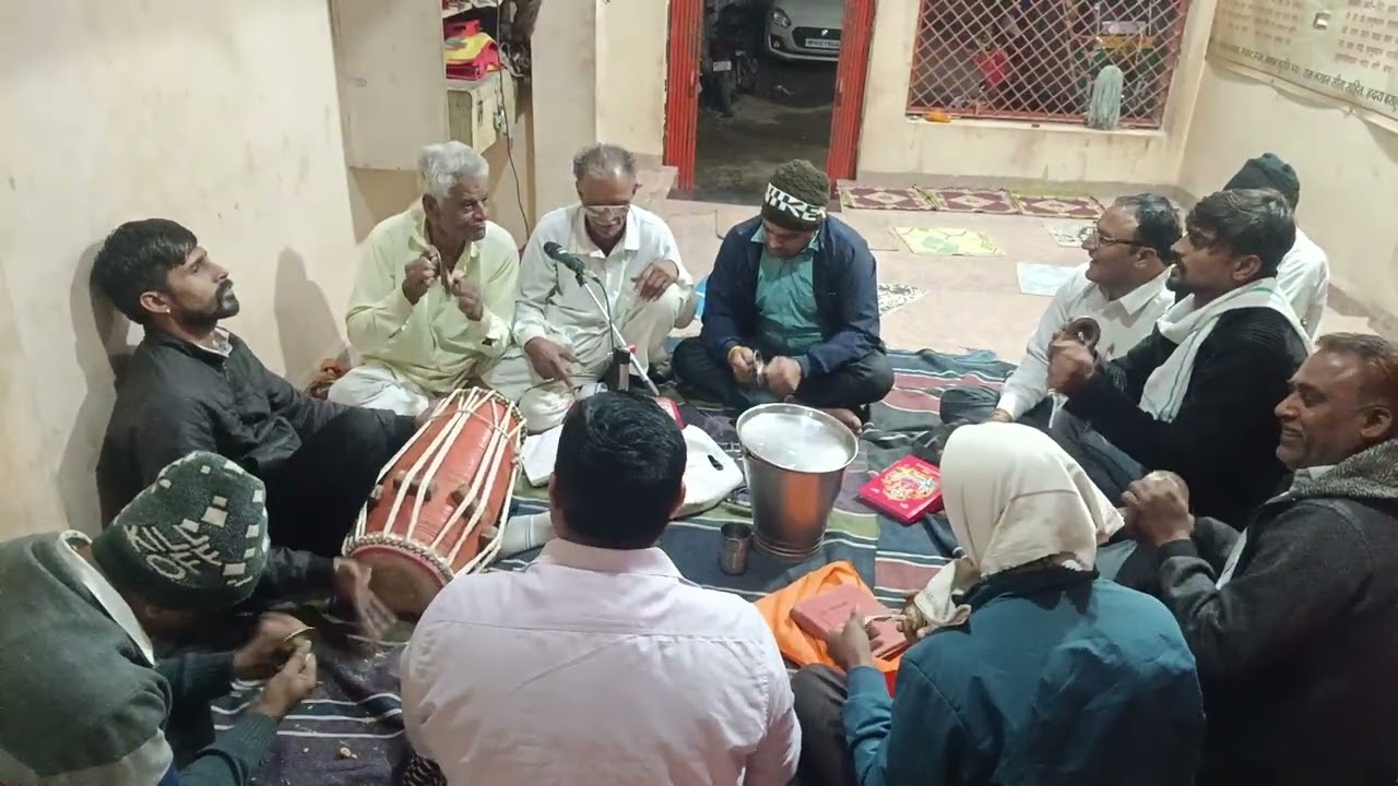 चल दिया रे भाई चल दिया रे नगर खजूरी गांव छोड़ी ने सिंगा चल दिया रे 6260049944