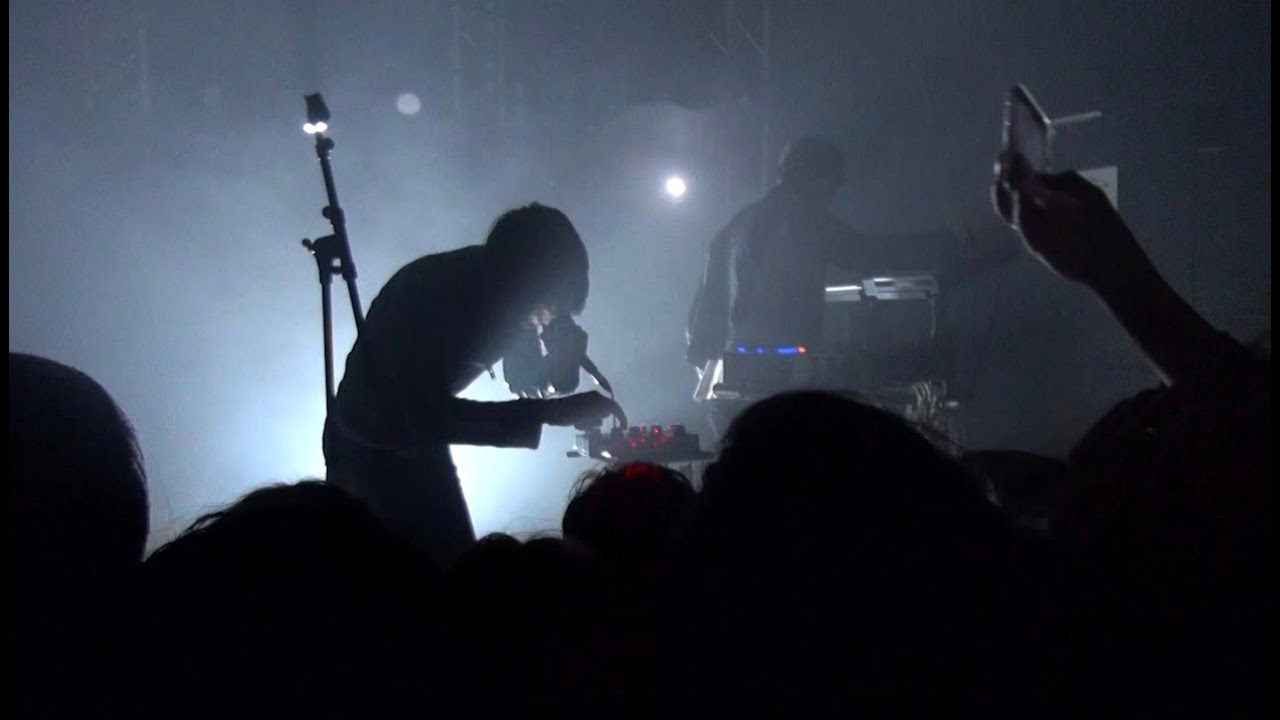 the hellp live ( full paris show )