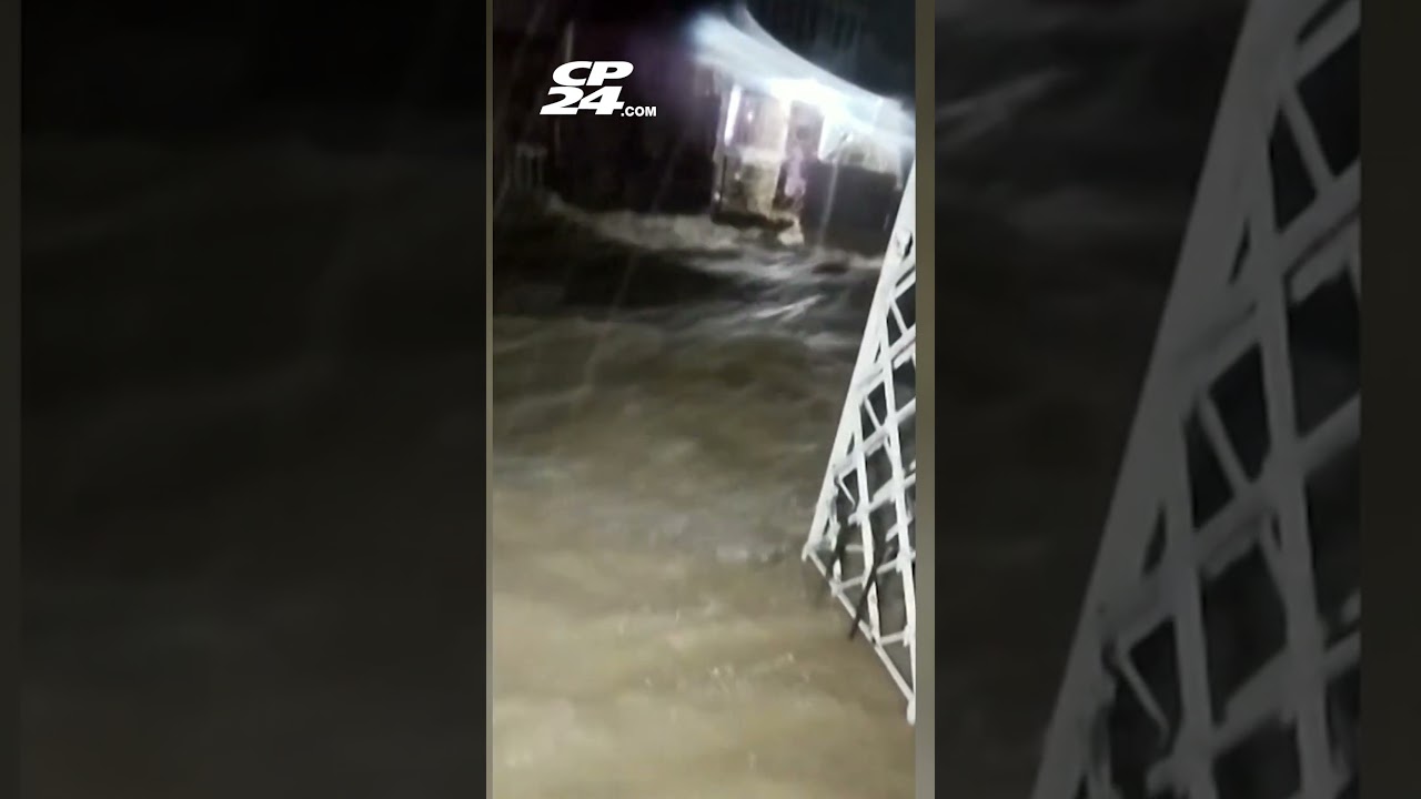 Ямайка объявлена ​​зоной бедствия после урагана «Мелисса», оставившего после себя разрушительный ...