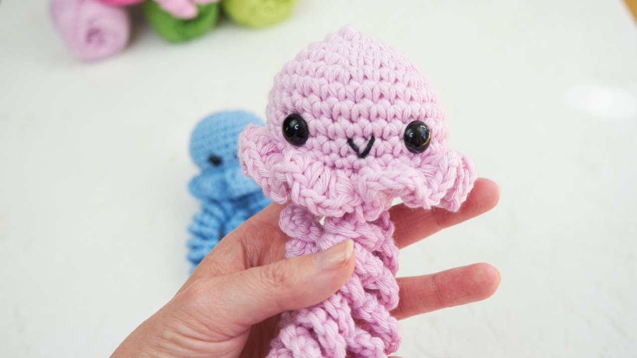 Eine süße Amigurumi Qualle häkeln - Schnell und EINFACH -