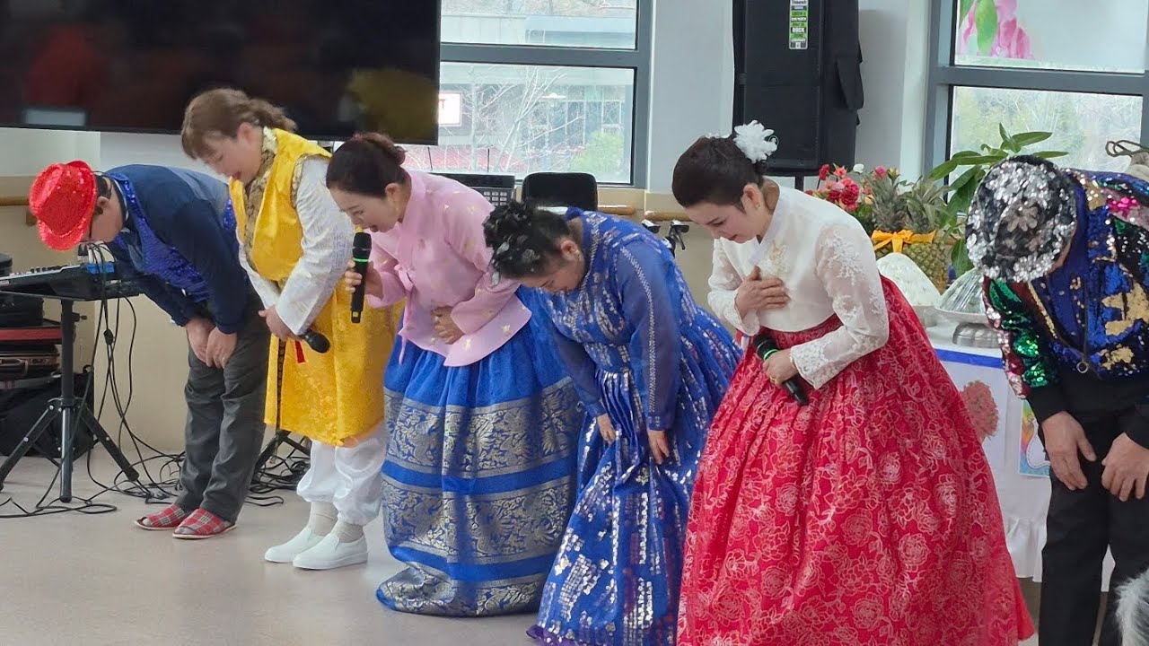 청라성심 주간보호센터 정기공연 생신잔치 고운소리예술단 민요공연입니다