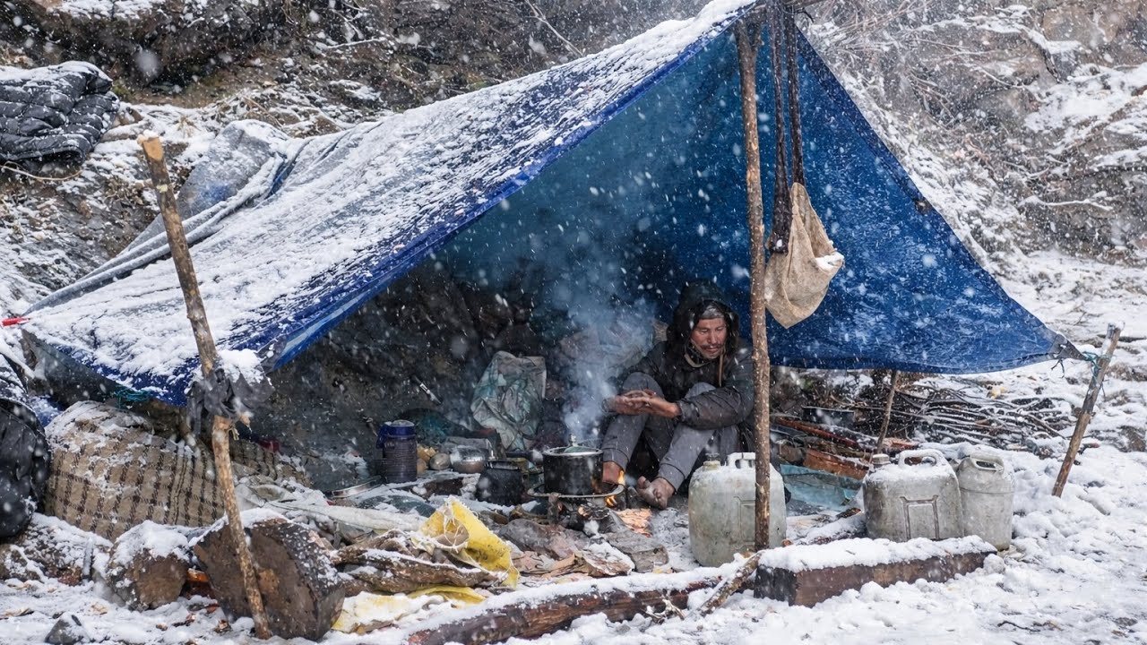 Best Life in A Himalayan Shepherd’s During The Snowfall | Most Relaxing | Village Documentary Video