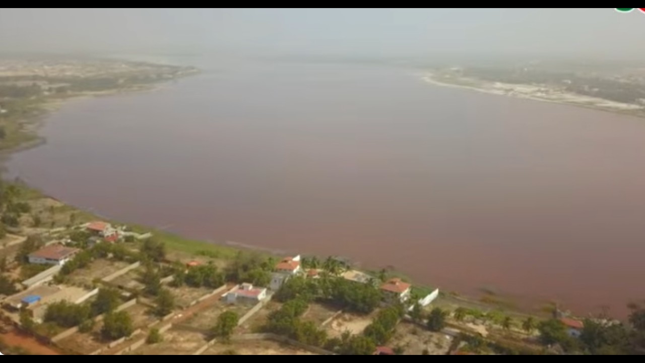 Projet Casa Orascom : 216 hectares de terres au cœur d’un bras de fer autour du lac Rose