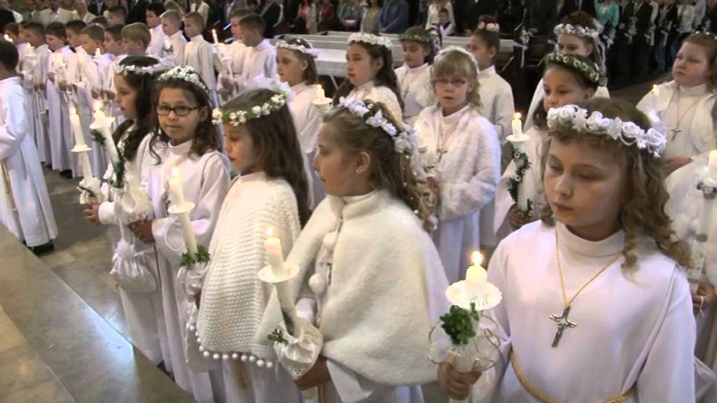 Pierwsza Komunia Święta 2015 w Parafii św. Anny w Gliwicach-Łabędach
