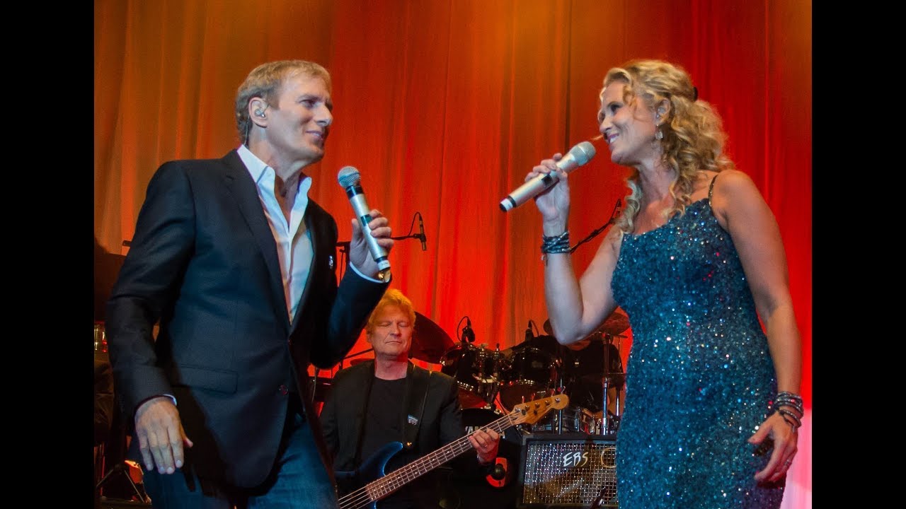 How Am I Supposed To Live Without You. Michael Bolton w/Maria Wells