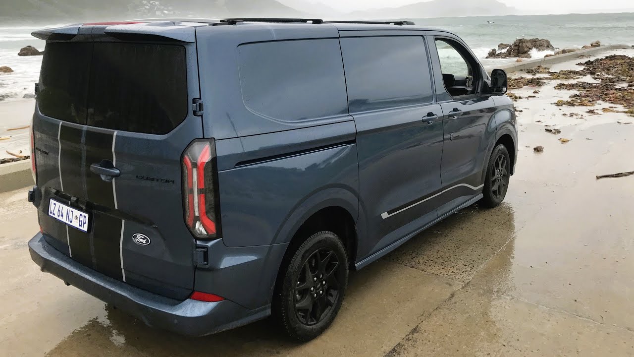 Ford Transit Custom Review / Best panel van in the business?