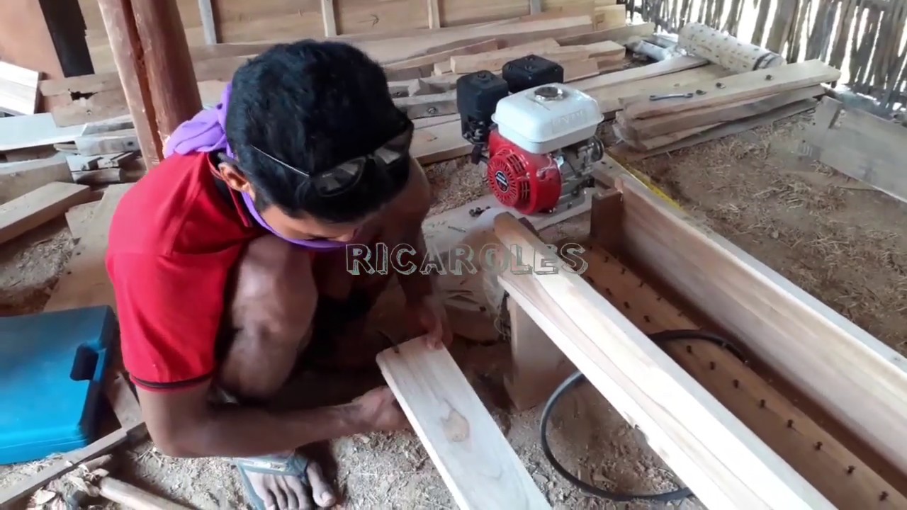 Merakit alat pemipil jagung