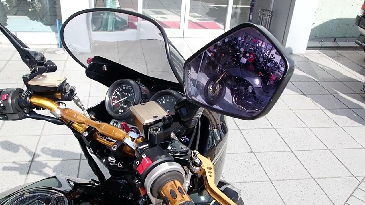 ＺＲＸ１２００Ｒ　Ａ６Ｆ　ヨシムラミクニＴＭＲ　ラウンドラジエター　ストライカースリップオン他！