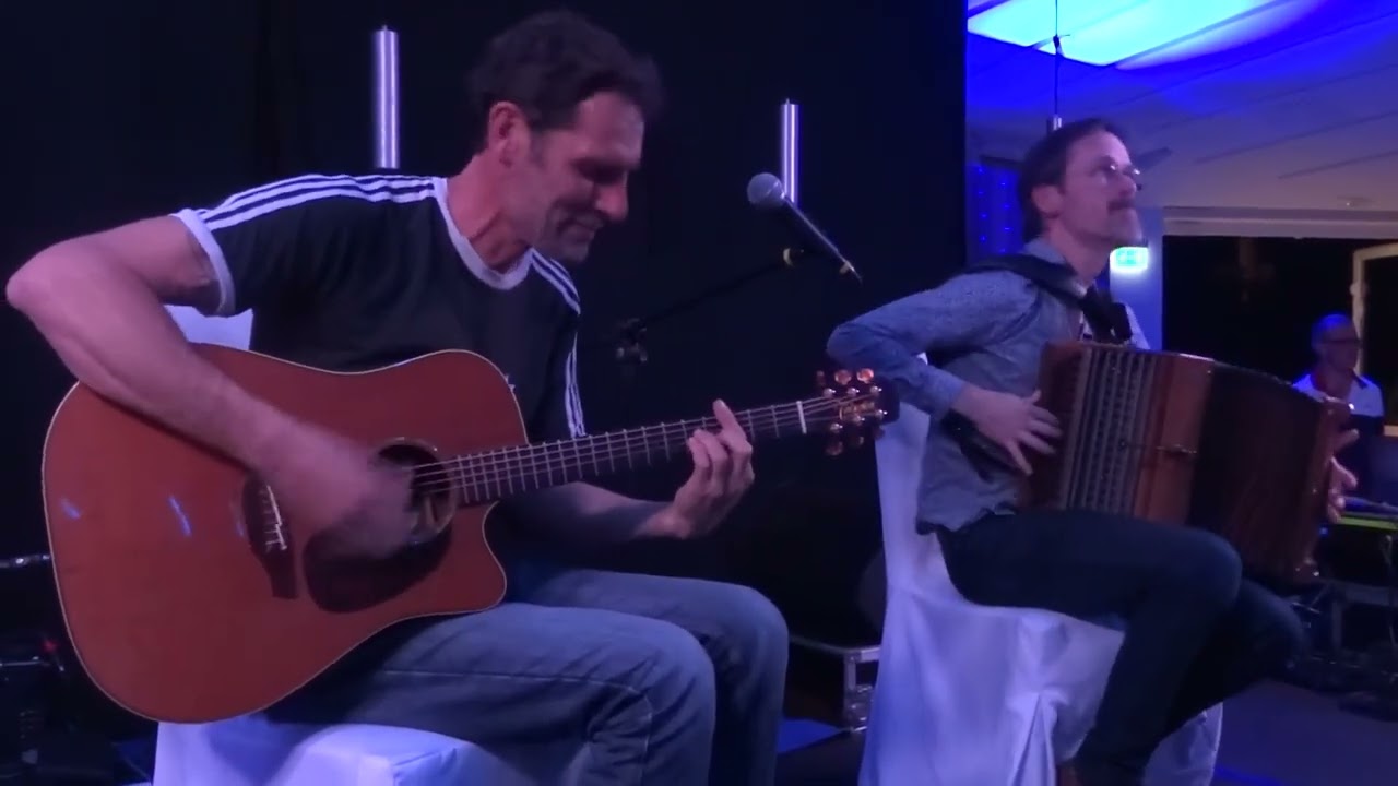 Naif Balfolk Festival - Duo Absynthe (British Swing)