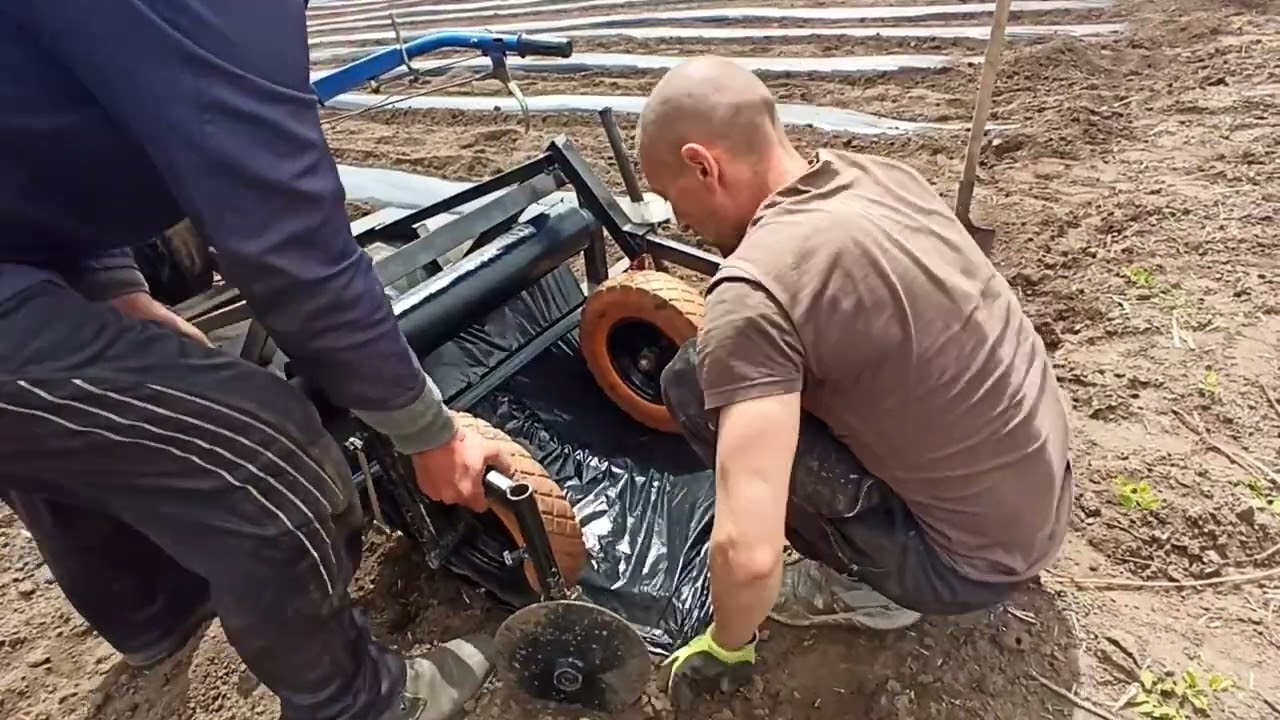 грядообразователь Грядоутворювач Укладач плівки та каплі Плівкоукладчик для мотоблока