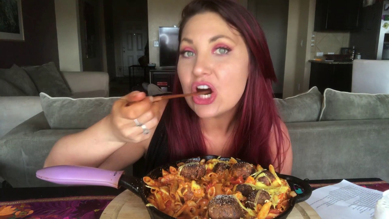 MUKBANG BAKED ZITI WITH CHEESE STUFFED MEATBALLS AND TMI TAG!