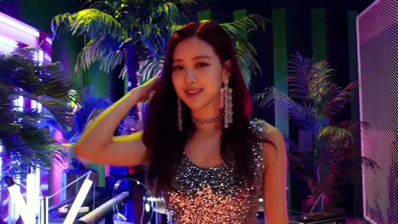 Blackpink💗crazy over you😊