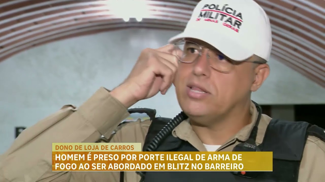 Homem é preso por porte ilegal de arma de fogo ao ser abordado por blitz em BH