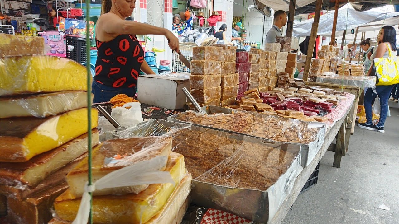 NA FEIRA DE LAJEDO-PE TEM MUITAS DELÍCIA QUE COMPÕE A MESA DO POVO NORDESTINO
