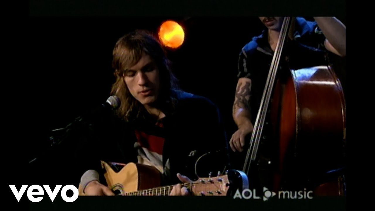 Landon Pigg - Falling In Love At A Coffee Shop (Sessions@AOL)