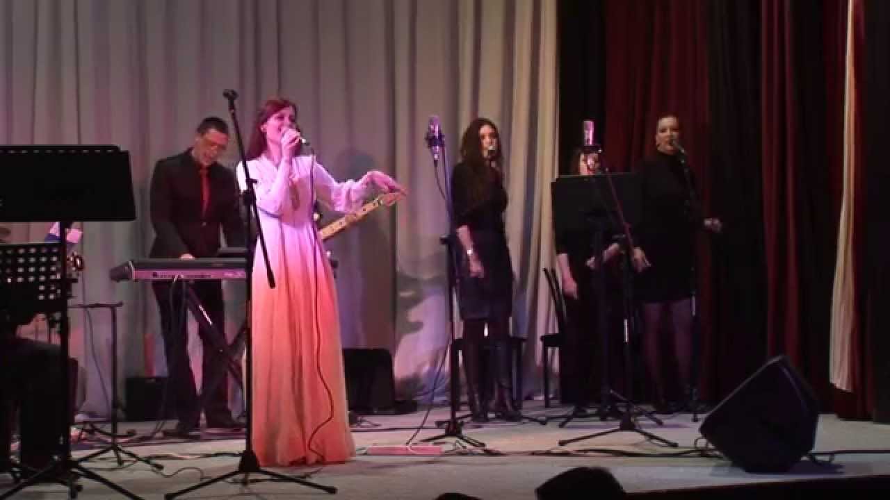 Zorana & etno orkestra-Puce puska