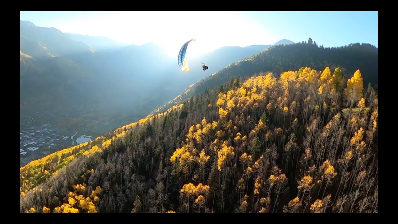Colorful Colorado Speedflying