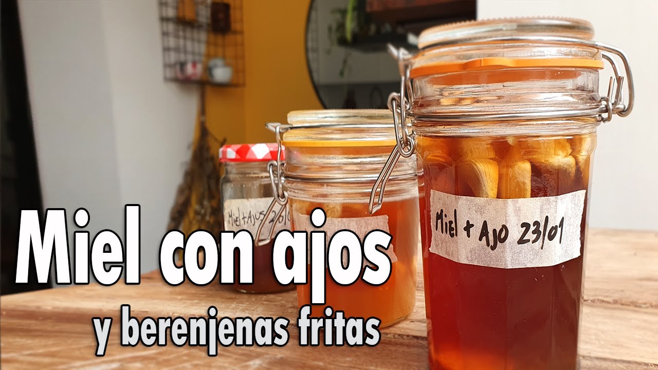 Ajos fermentados en miel