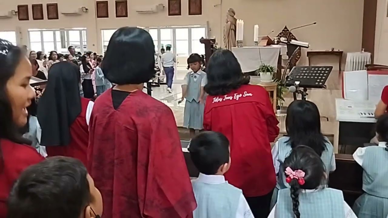 Koor di gereja Santo Herkulanus