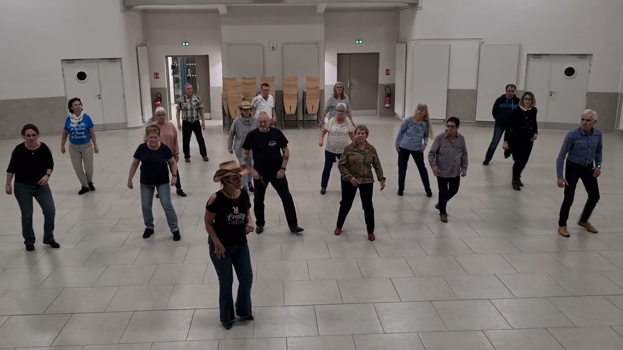 A STAR UP IN THE SKY,  novice line dance