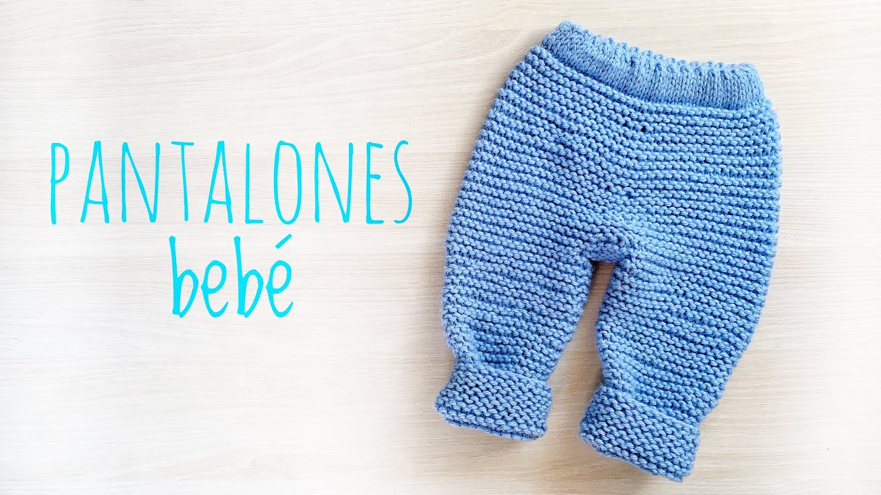 Pantalones tejidos para bebé con agujas circulares