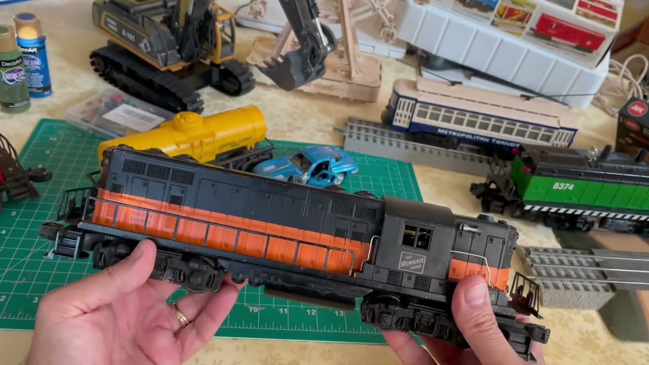 O gauge odyssey: unboxing and eBay train… risky!