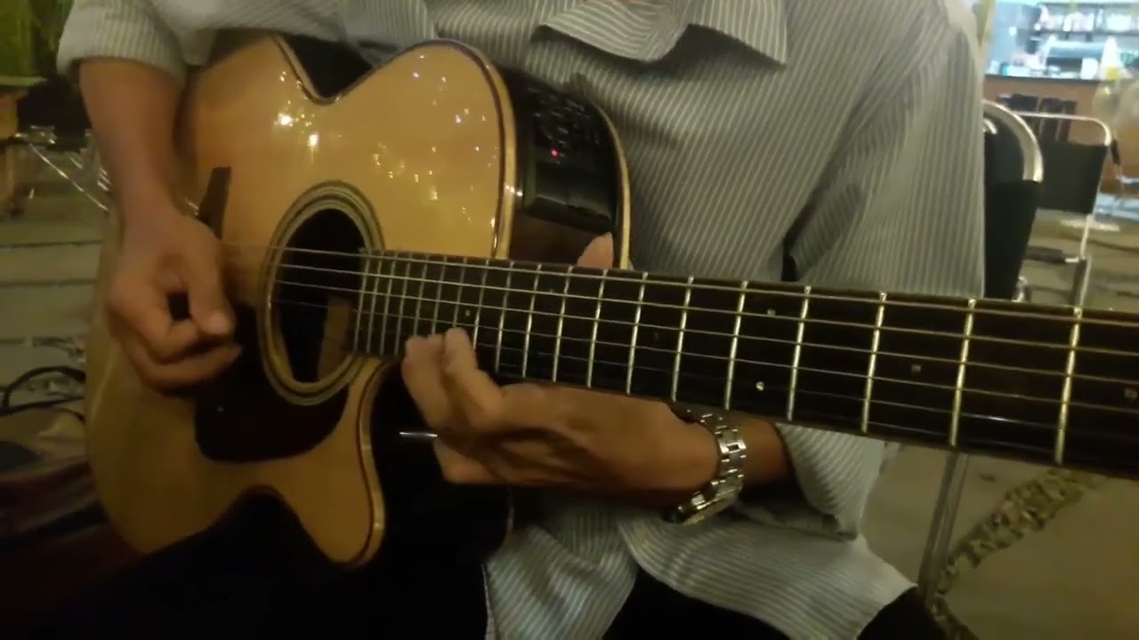 Cắt Đôi Nỗi Sầu - DHM Guitar Cover